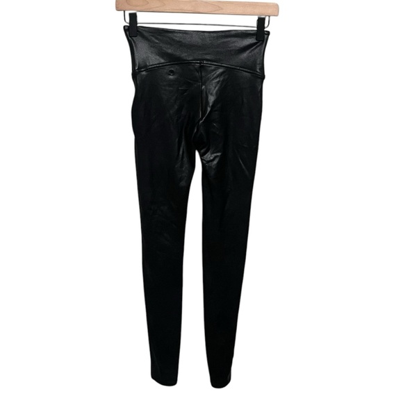Spanx Faux Leather Leggings - Picture 4 of 9